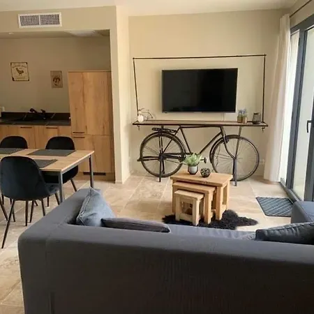 Le Silence Du Ventoux Apartment *